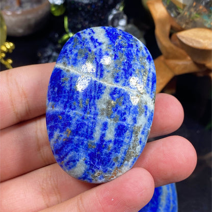 Lapis Lazuli palmstone